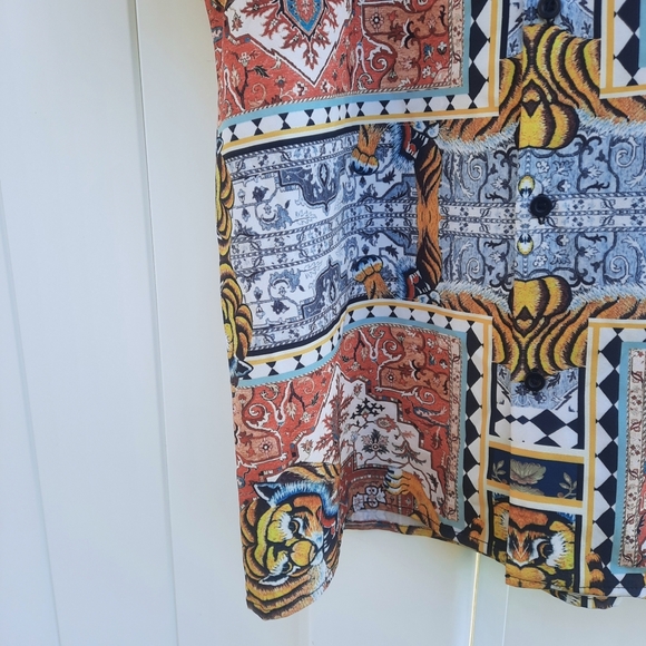 PacSun Camp Shirt | Button Up | Tiger Bandana Print | Size Medium - Picture 7 of 15